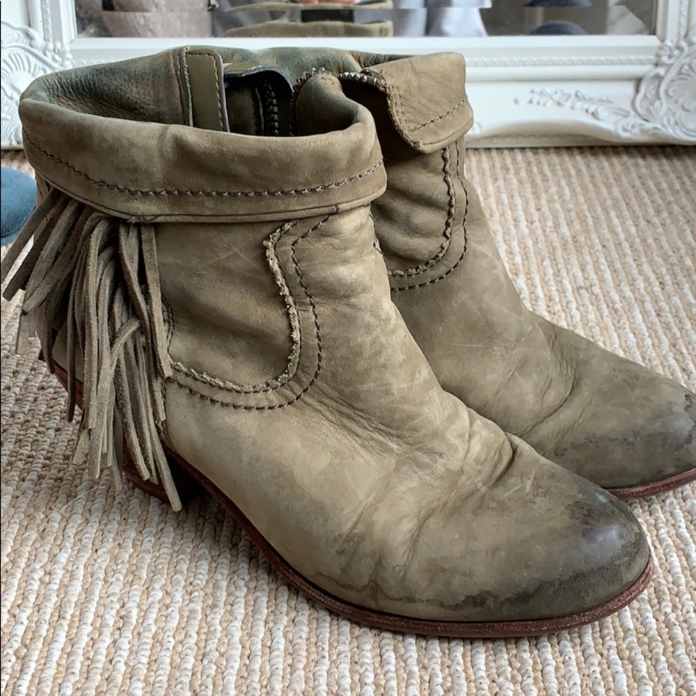 Sam Edelman Louie Fringe Booties - Moss Green